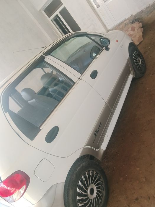 Matiz 2012 ideal