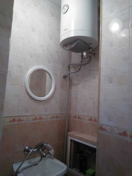 Дава се под наем Едностаен апартамент в Бургас, Възраждане - 22 кв.м за 100 € - Снимка #5