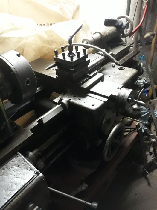 Оборудване, машини от дърводелска работилница и струг  Ц 11 А