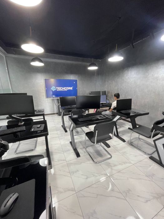 Гидрометцентр OFB | 100кв - нежилое помещение вдоль дороги Аренда