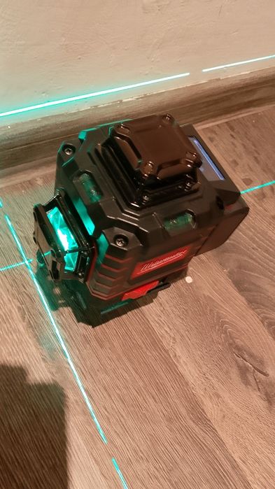 Nivel laser milwaukee