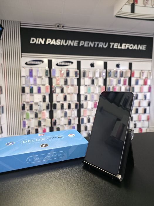 Samsung S24 FE / Graphite / DeluxGSM