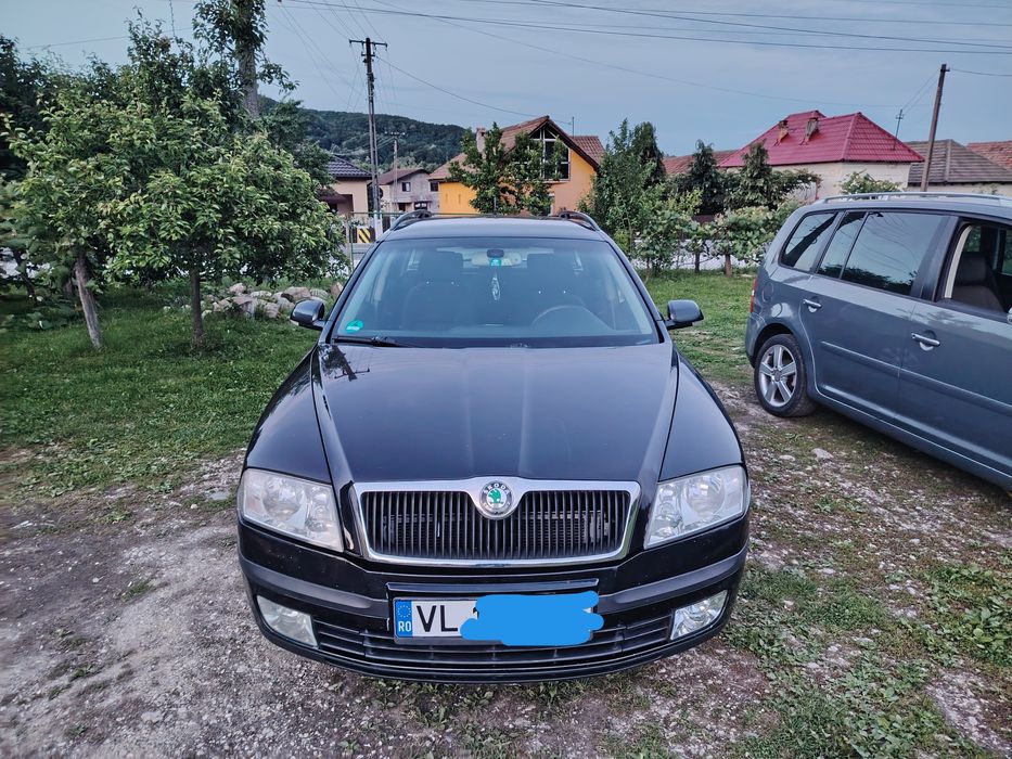 Vând SKODA Octavia 2