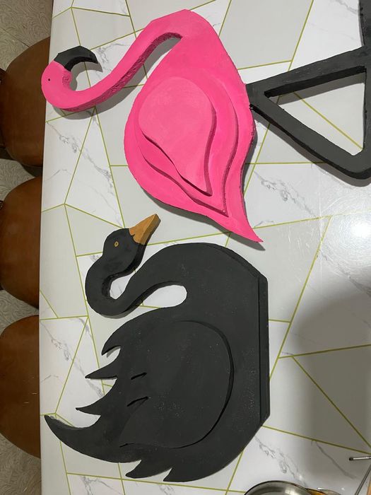 Фламинго лебедь тюлень