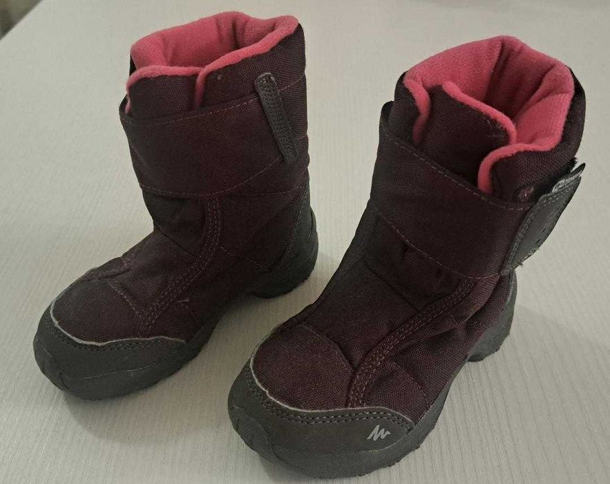 Ghete iarna marime 24,IMPECABILE,iarna,zapada,impermeabile,aproape NOI