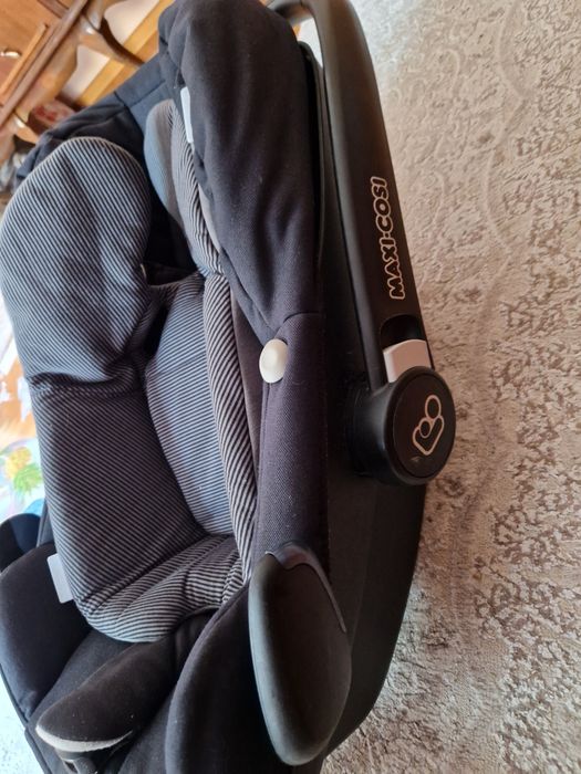Столче за бебе до 12кг Maxi cosi Pebble plus