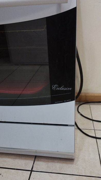 Продам газ плиту Kaiser