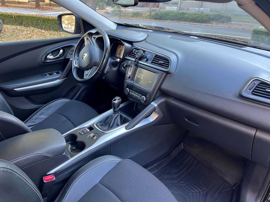 Автомобил Renault Kadjar 1.6 130 к.с.