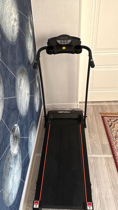 Беговая дорожка GENAU UX10