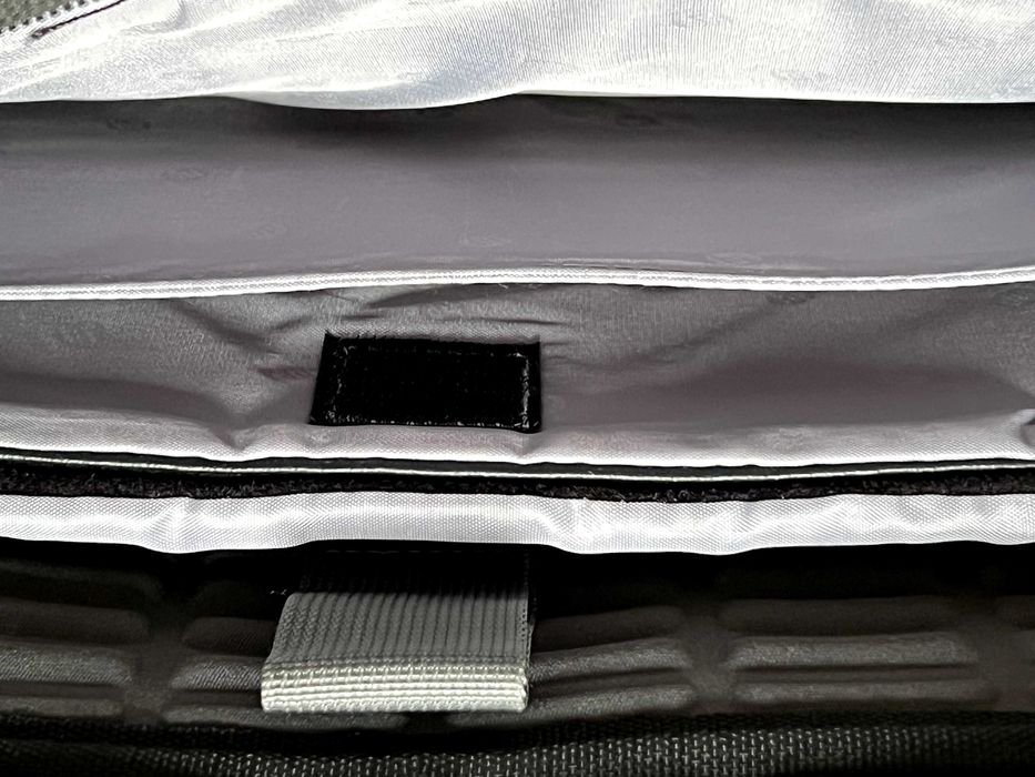 Genti laptop / tableta 13-17 inch din piele retro style