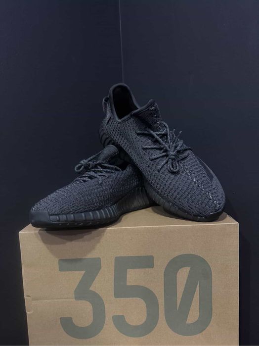 Adidas Yeezy Boost 350 V2