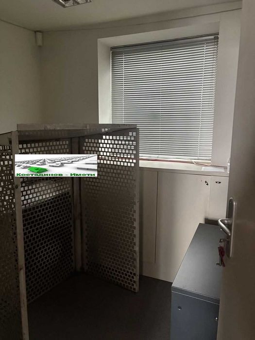 Дава се под наем Офис в Пловдив, Кършияка - 237 кв.м за 2370 € - Снимка #5