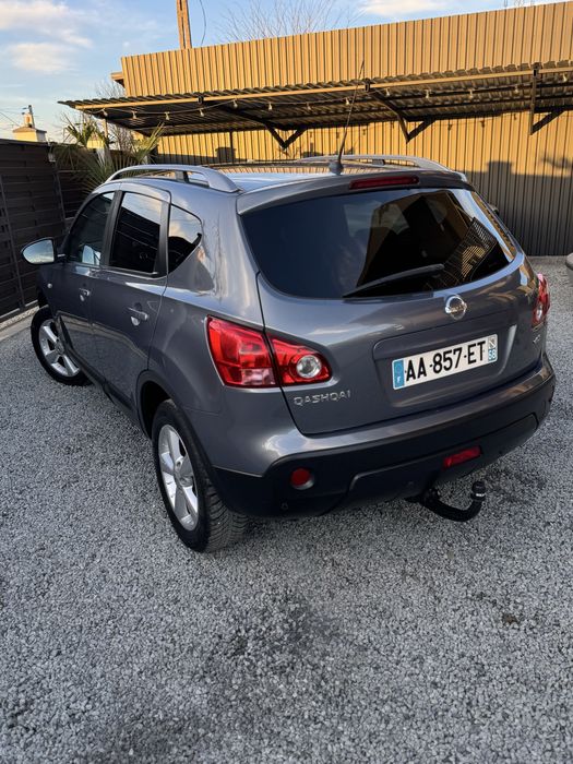 Nissan Qashqai 1.5 DCi carlig, panoramic, piele