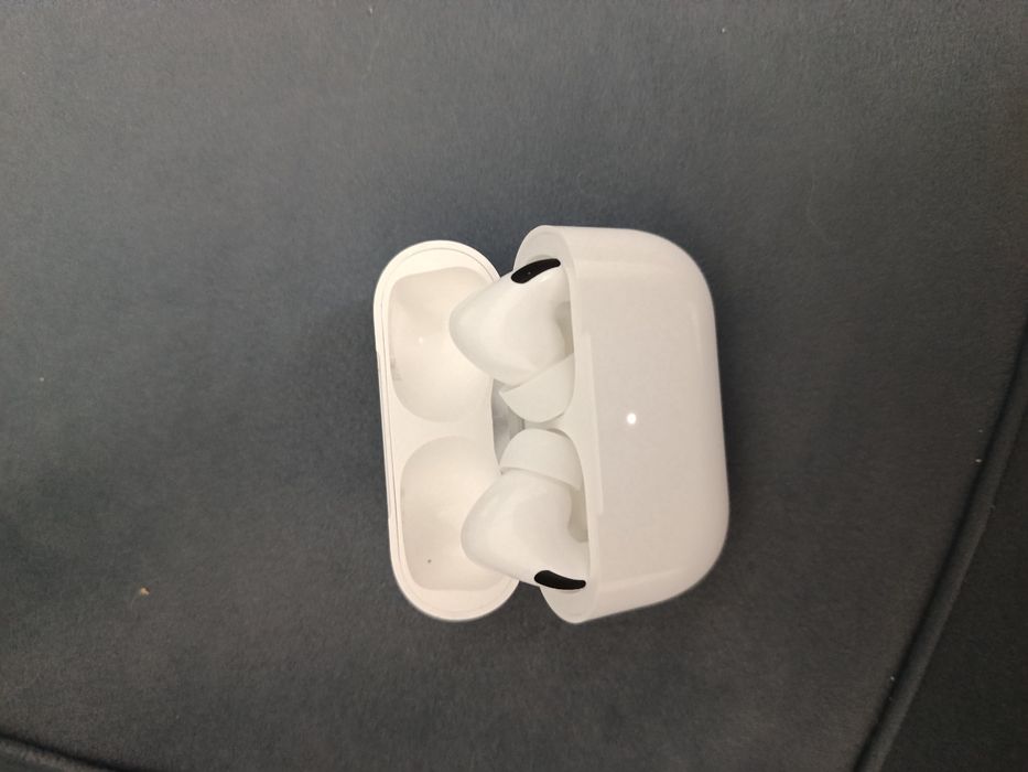 Продам AirPods 3 pro