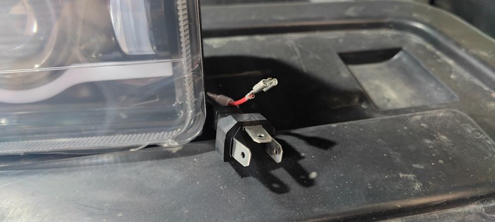 Фары с линзами размер 16/9