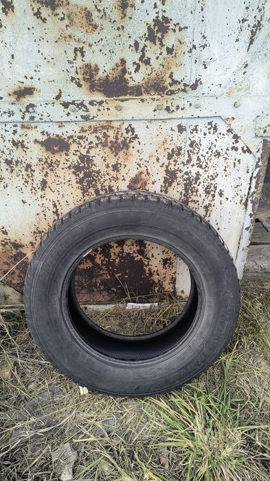 Резина зимняя 265/60 R18