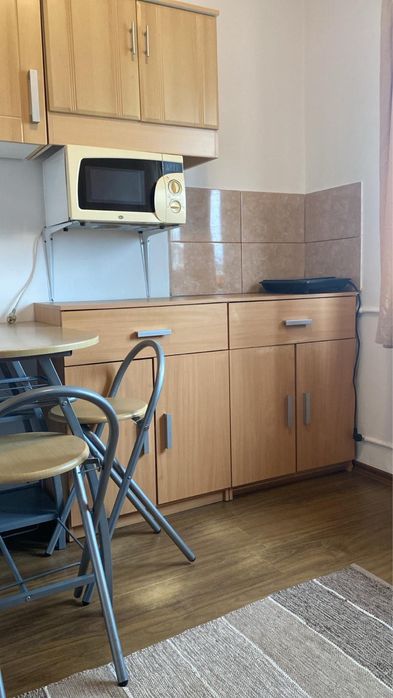 Închiriez garsonieră conf 3