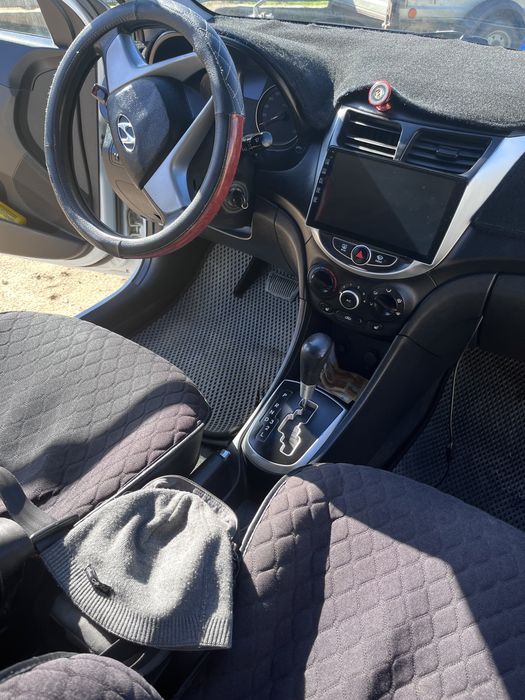 Продам машину хюндай