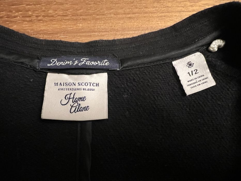 Рокля суичер Maison Scotch с V-образно деколте