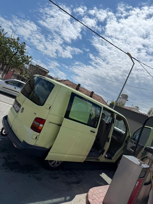 VW TRANSPORTER T5 7HC vand/schimb