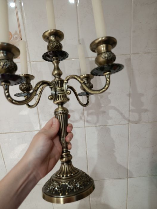 Продам новый канделябр