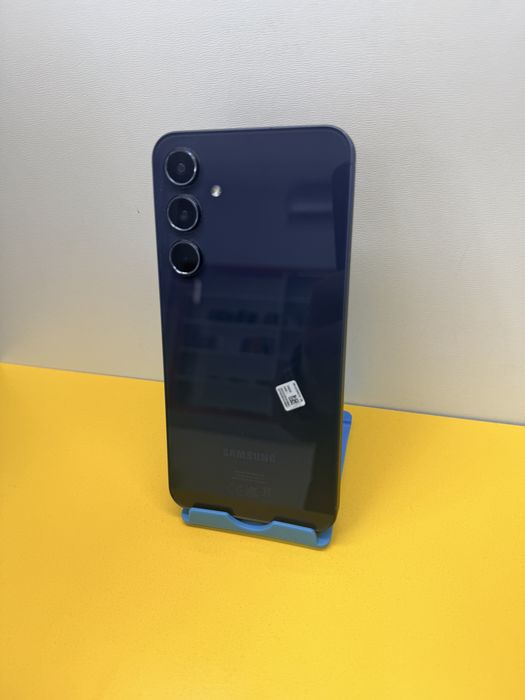 Samsung A 558+  256 gb