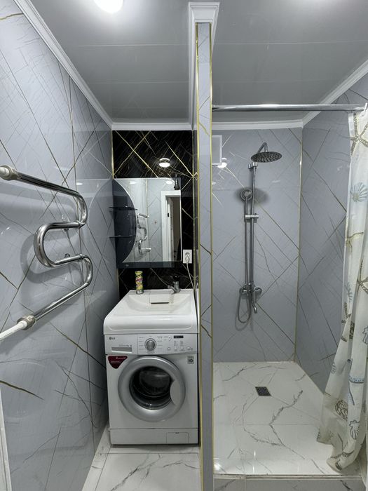 Сдам трешку в центре на длительный срок