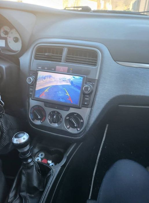 Автомобил Фиат пунто