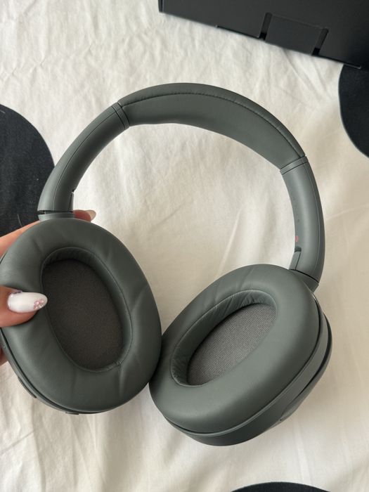 Безжични слушалки на Sony