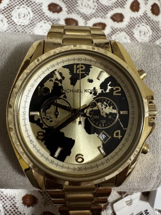 Продам часы наручные