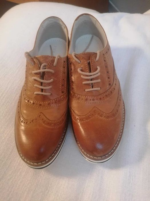 Елегантни ежедневни кожени дамски обувки - оксфордки