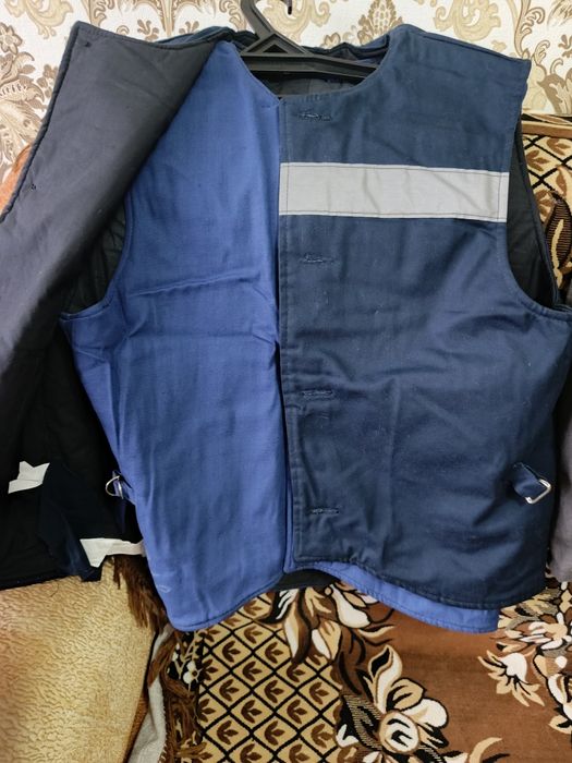 Жилетки,очки, спецодежда