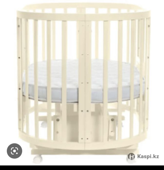 Кроватка с маятником