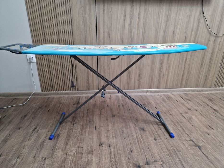 Продам гладильную доску Ника