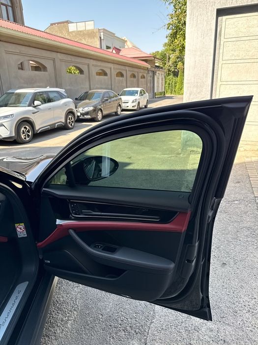 Porshe panamera  ноличе