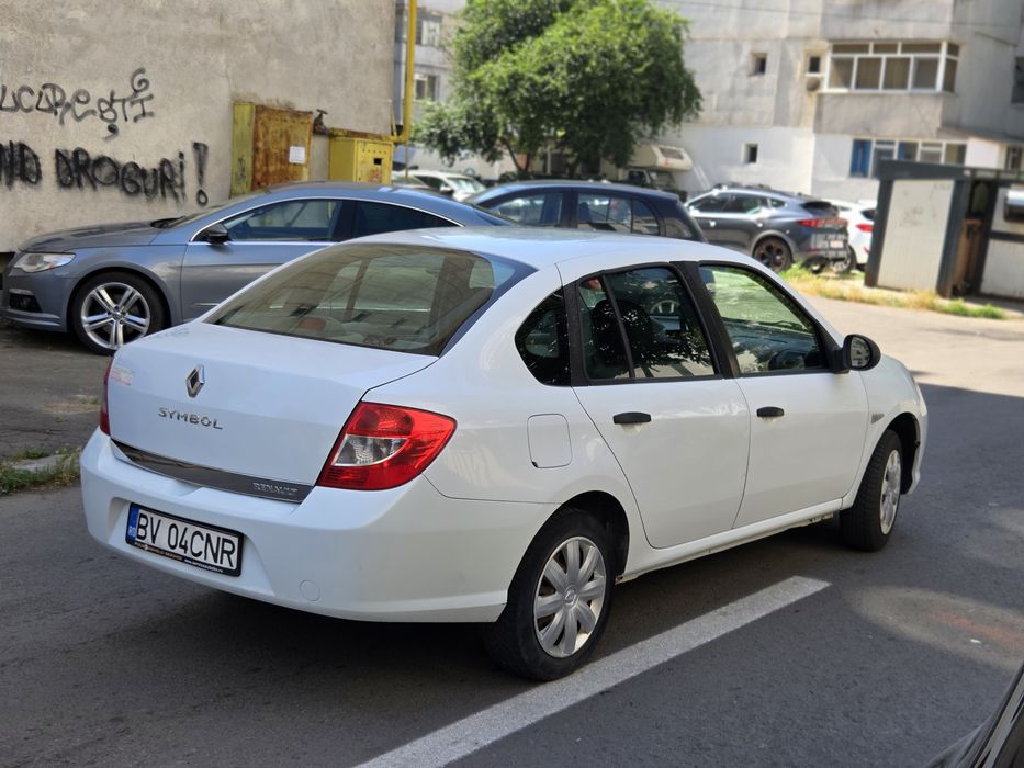RENAULT Symbol 2012 — imagine 5