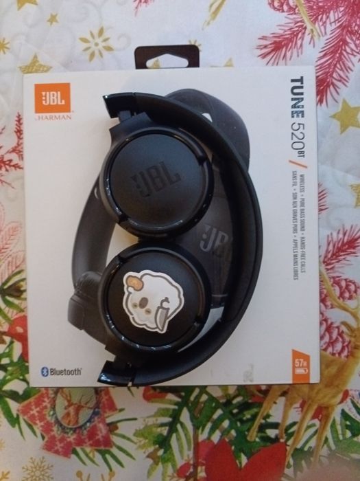 Наушники JBL 520