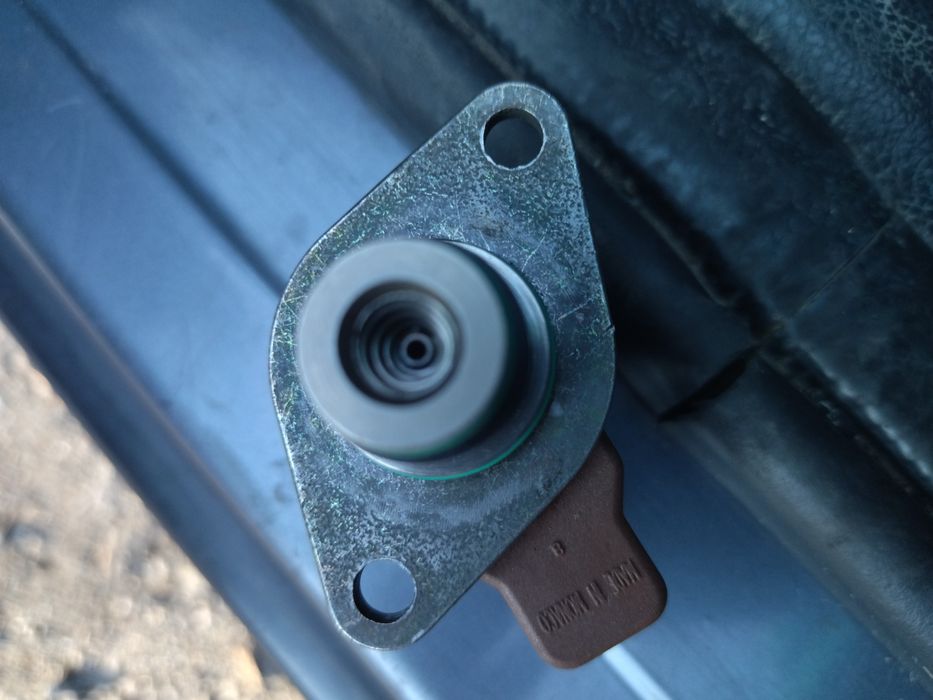 Клапан за високо налягане на горивото за Форд Мондео мк3