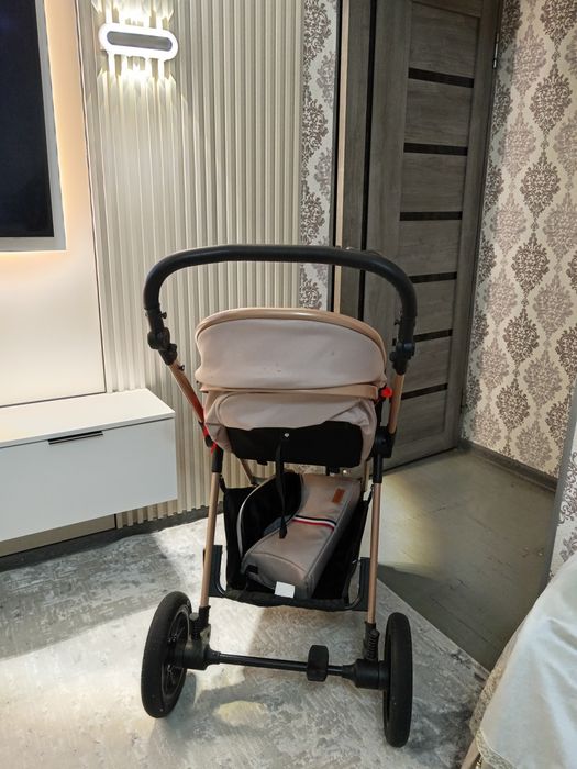 Коляска kidilo d9