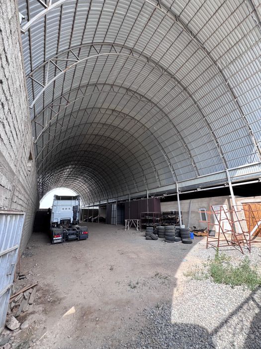 Сдается в аренду крытый ангар.