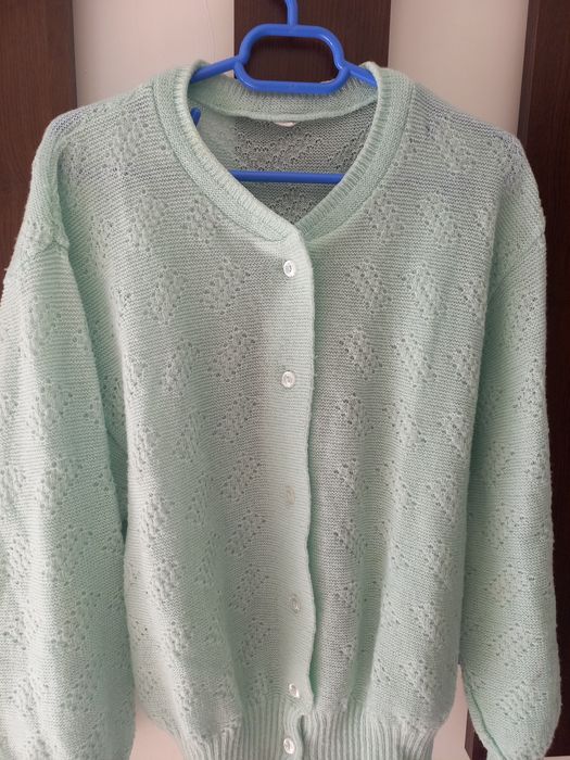 Pulovar subtire dama cu nasturi marime 48 - 52