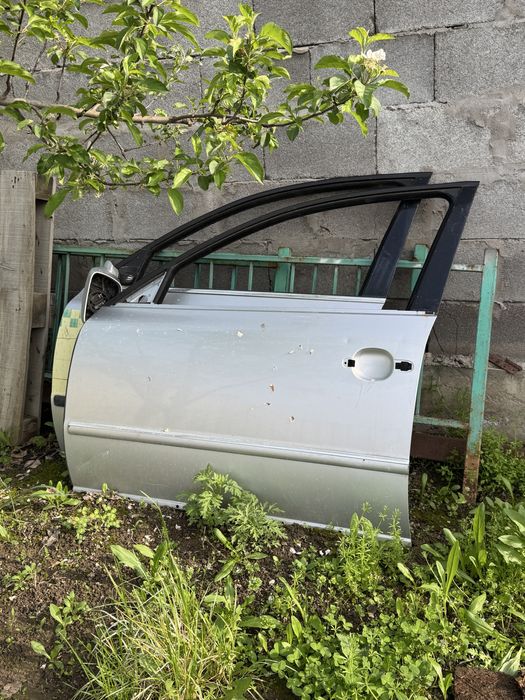 Двери и багажник на Volkswagen b5 plus универсал