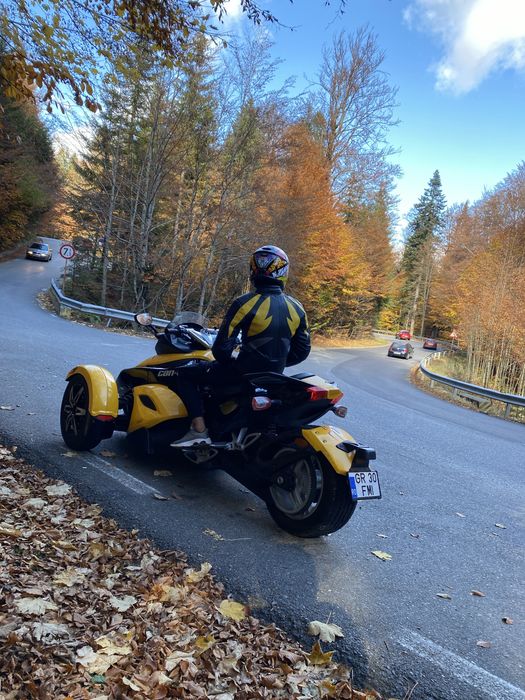 Can am spyder premier edition