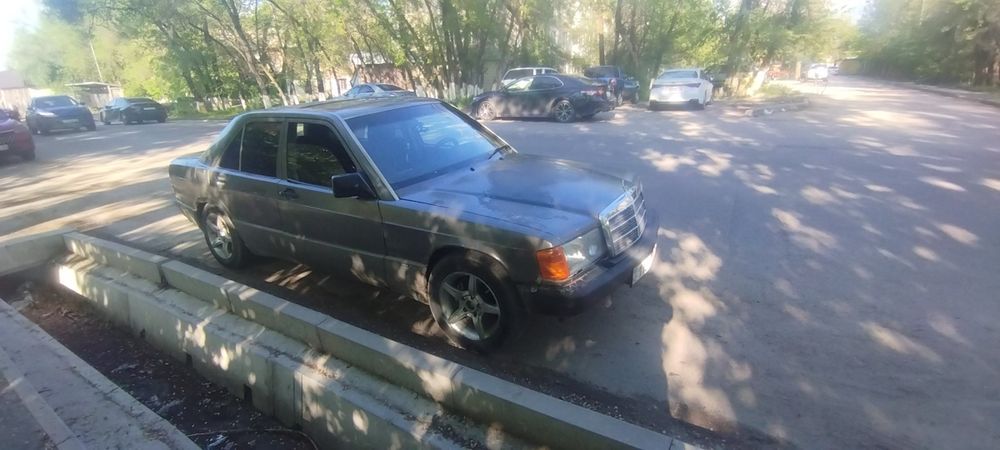 Продам Мерседес на полном ходу