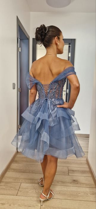 Синя рокля цвят деним