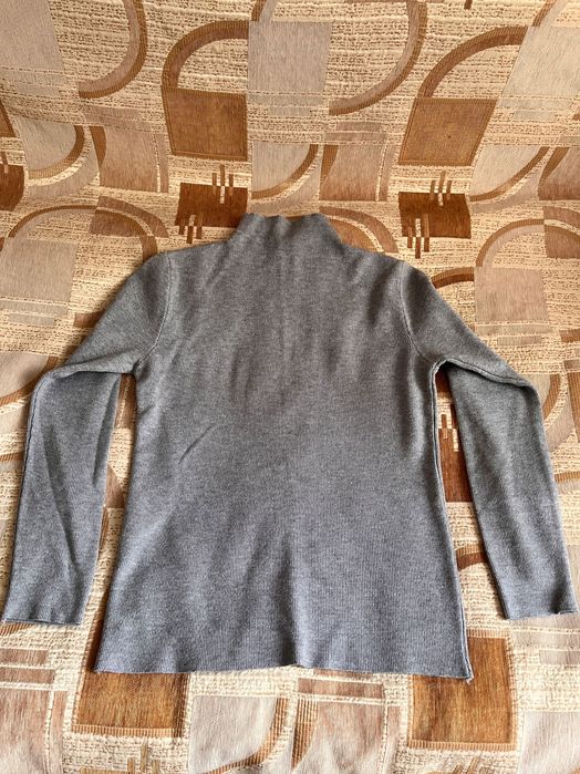 Водолазки дёшево 2 шт