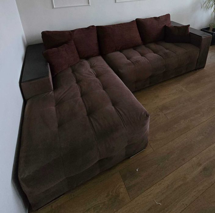 Разтегателен диван