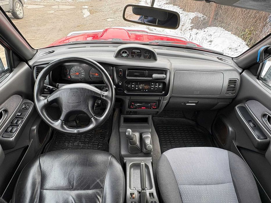 Mitsubishi L200 Magnum 2.5 D-ID 116cp 4x4 Pick-Up Proprietar