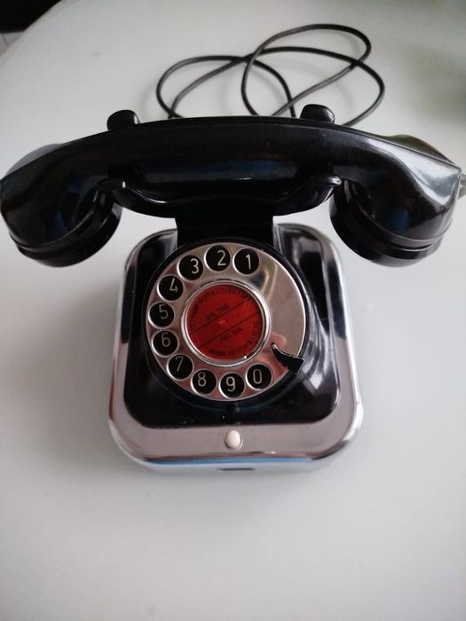Раритетный телефон