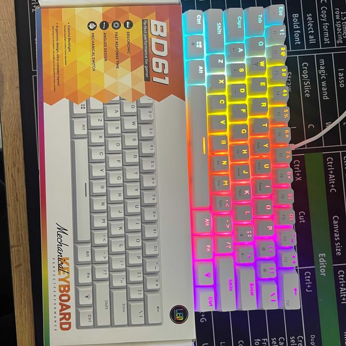 RGB Klaviatura 63 talik ko'k switch